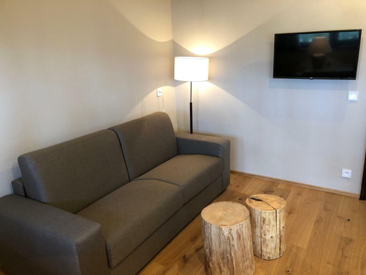 Hotel Koliba U Cerneho Medveda à Zlín Extérieur photo